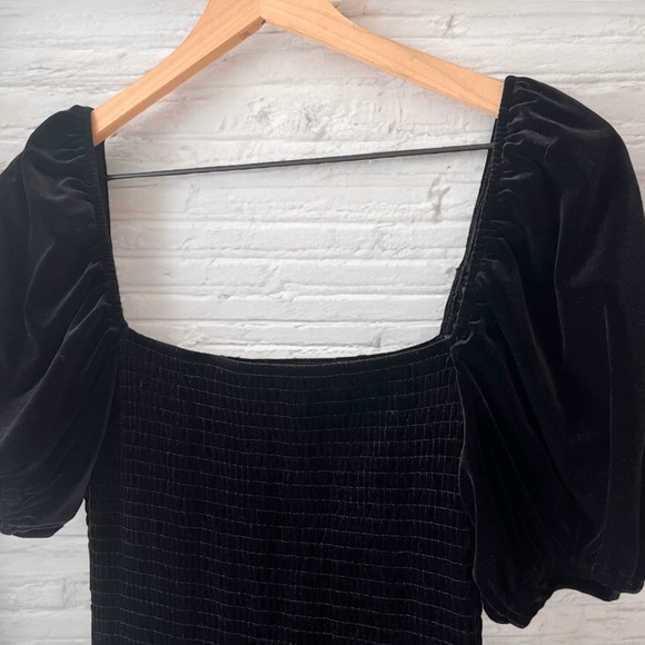 Mango Black Velvet Puff Sleeve Elastic Mini Dress Size 4 - Picture 7 of 12